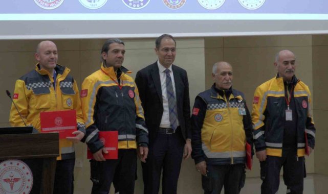 İl Sağlık Müdürü Erşan: "Son 10 ayda çağrı merkezimize 325 bin 897 çağrı yapıldı"