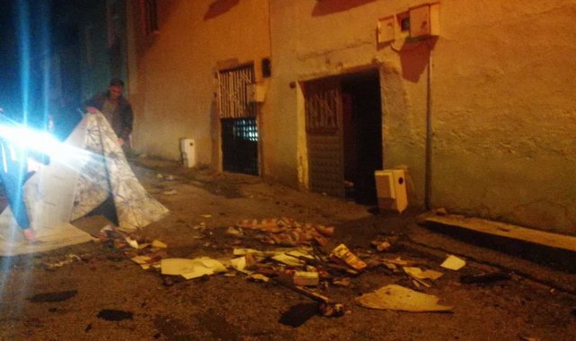 Isparta'da ahşap evde çıkan yangın itfaiye ekiplerince söndürüldü