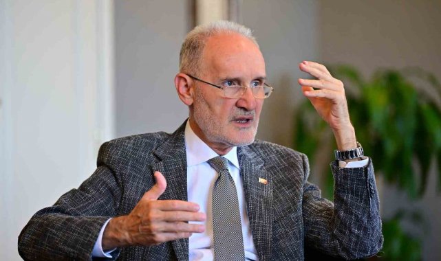 İTO Başkanı Avdagiç: "Vize konusunun iş dünyasının üzerinde Demokles'in kılıcı gibi kullanılmasını kınıyoruz"