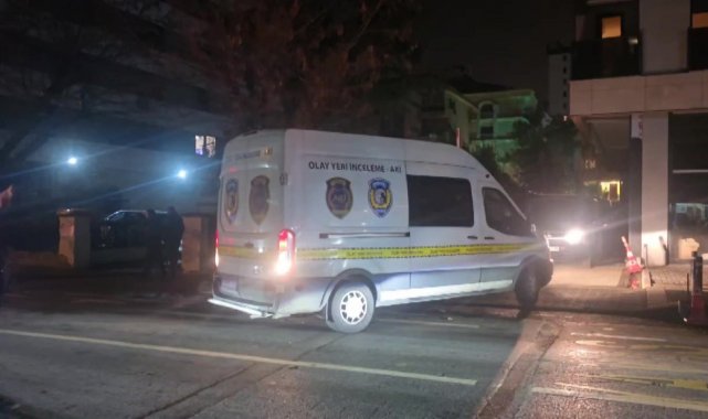 Kadıköy'de emlakçı kavgasında kan aktı: 2 ölü