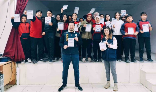 Kırıkkale'de dijital tehditlere karşı öğrenciler bilgilendirildi