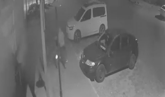 Mardin'de motosiklet hırsızlığı güvenlik kamerasına yansıdı