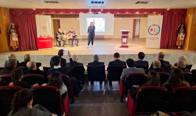 Mehmet Akif Ersoy vefatının 88. yıldönümünde Çorum'da anıldı