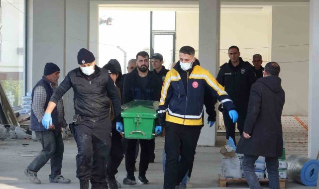 Mersin'de asansör boşluğuna düşen işçi hayatını kaybetti