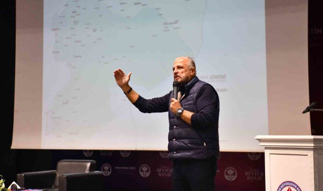 Mete Yarar: "Bölgedeki sorunun çözülmesi Türkiye için tarihi bir fırsat olacaktır" .