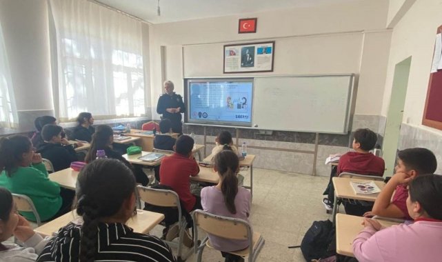 Öğrenciler dolandırıcılık olaylarına karşı bilgilendirildi
