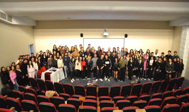 "Gezegen Sağlığı İçin Sürdürülebilir Yaşam Prensipleri" Sempozyumu yapıldı