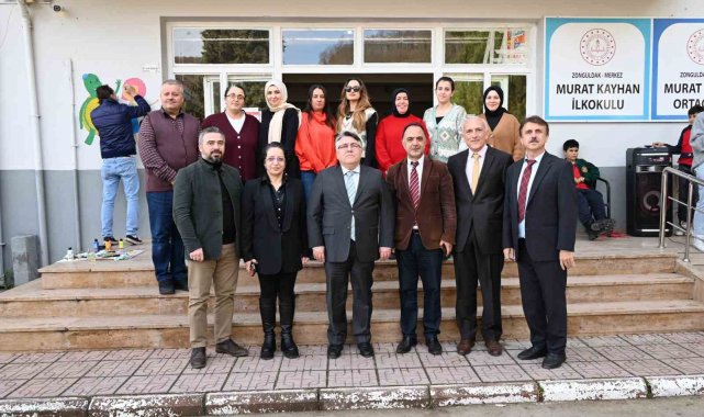Rektör Özölçer, öğrencilerle bir araya geldi