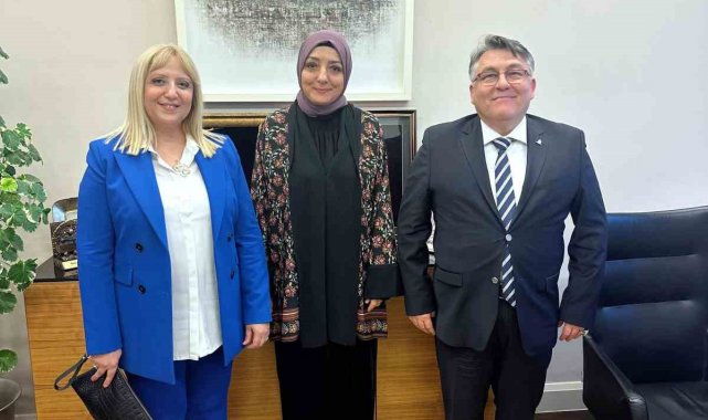 Rektör Özölçer'den Cumhurbaşkanı Başdanışmanı Saadet Oruç'a ziyaret