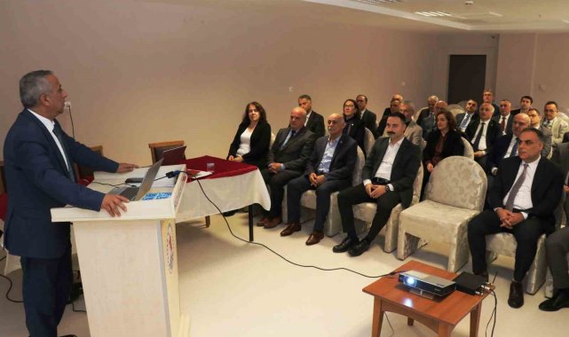 Sağlam: "Tarımsal üretimde birinci hedefimiz kırsaldan kente göçü önlemek"