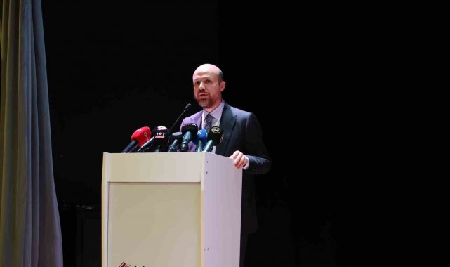 Sanayi ve Teknoloji Bakanı Kacır: "Terörle mücadele eden bir ülke olarak, savunma sanayisinde yerlilik ve millilik Türkiye için bir zorunluluk"