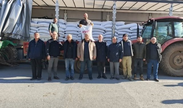 Silivri'de üreticilere 94 ton kuzu yemi dağıtıldı