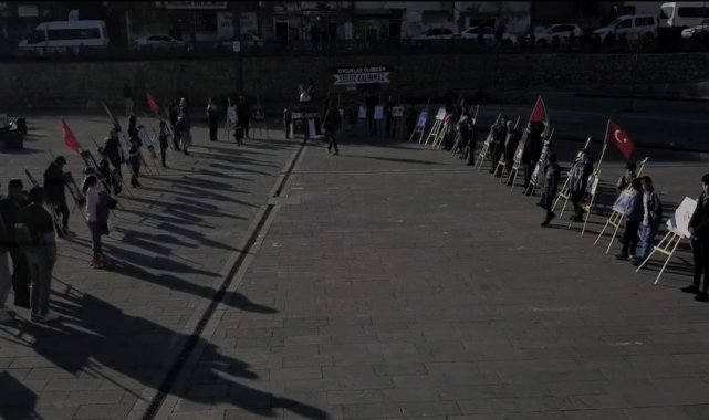 Silvan'da Gazze'deki zulmü anlatan resim sergisi açıldı
