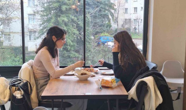 Trabzon'da ilk kez Kore mutfağı açıldı, taleplere yetişemez hale geldi