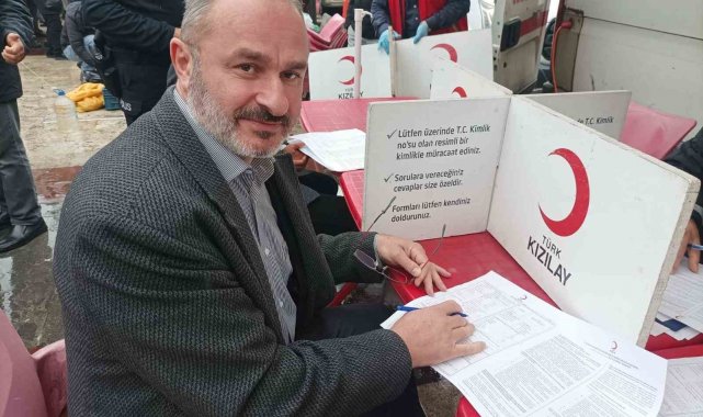 Türk Kızılay'ı, Görele Müftülüğü personeline altın madalya verdi