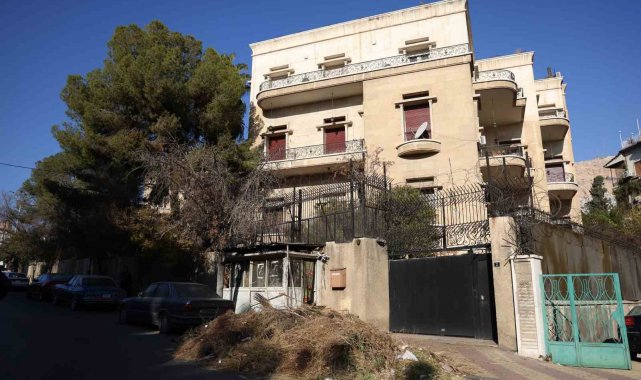 Türkiye'nin Şam Büyükelçiliği 12 yıl aradan sonra faaliyete geçiyor
