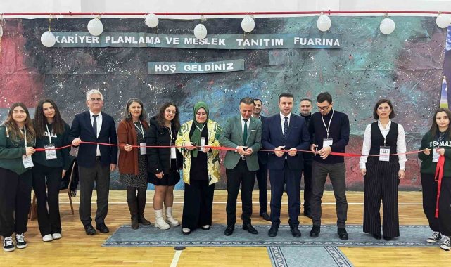 Yalova'da lise öğrencilerine meslekler tanıtıldı