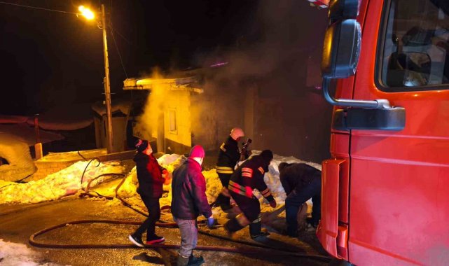Yangında mahsur kalan vatandaşı AFAD kurtardı