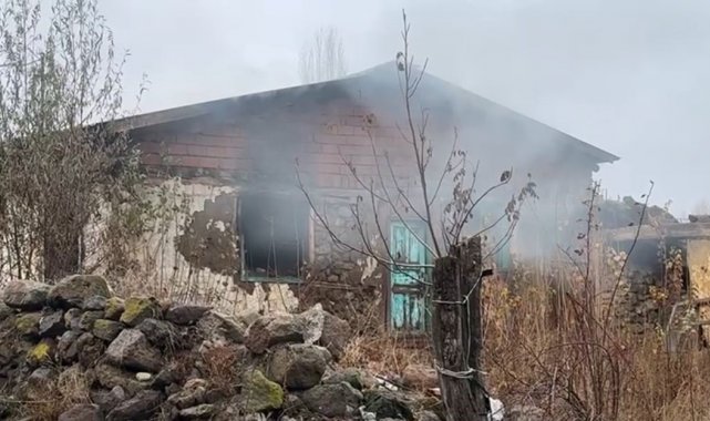Yaşlı kadın evinde çıkan yangında can verdi