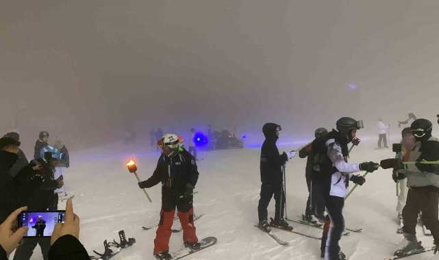 Yeni yıl coşkusunu Erciyes'te yaşadılar