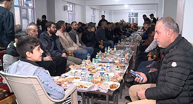 20 kişiyle başlayan 'mahalle iftarı' geleneği, 22'nci yılda 1000 kişiye ulaştı