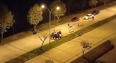 3 kişinin yaralandığı kavga, cep telefonu kamerasında