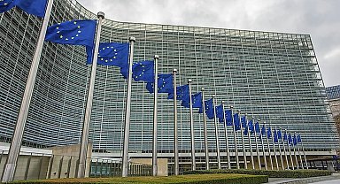 AB liderleri, Ukrayna ve savunma gündemiyle toplandı