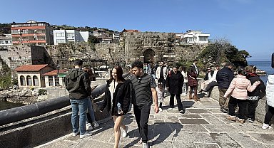 Amasra'da 'bayram' yoğunluğu