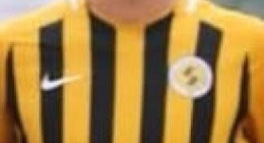 Amatör futbolcu bacağından vuruldu