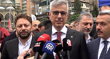 Bakan Memişoğlu, memleketi Rize'de geleneksel bayramlaşma törenine katıldı