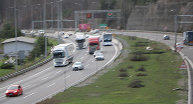 Bolu Dağı geçişinde bayram trafiği yoğunluğu başladı