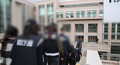 Büyü yapıp, şifa dağıttıklarını öne süren şüphelilere operasyon: 300 milyon lira haksız kazanç