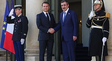 Cevdet Yılmaz, Paris'te 'Ukrayna' konulu Liderler Zirvesi'ne katıldı