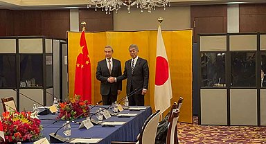 Çin ve Japonya dışişleri bakanları görüştü