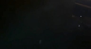 Denize düşen otomobil suya gömüldü, sürücü kendi imkanları ile kurtuldu