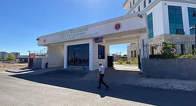 Diyarbakır'da, asansör boşluğuna düşen apartman görevlisi öldü