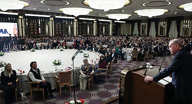 Emine Erdoğan: Çiftçilerimizle aynı sofrayı paylaşmanın mutluluğunu yaşadık