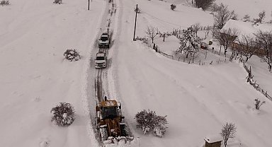 Erzincan'da 524 köy yolu kardan kapalı