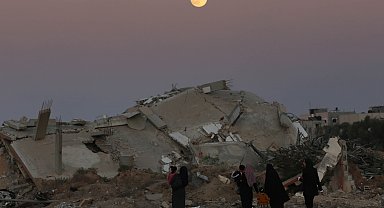 Gazze'de can kaybı 50 bin 208'e yükseldi