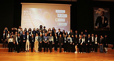 Genetik ve Biyomühendislik Kongresi, dünyaca ünlü bilim insanlarını İstanbul'da buluşturdu