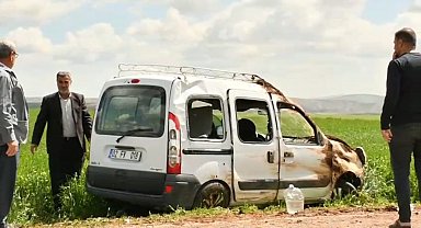 Hafif ticari araç ile otomobil çarpıştı; 6'sı çocuk 10 yaralı