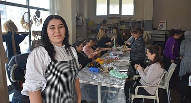 Hayatını değiştiren Halk Eğitim Merkezi'nde eğitmen oldu