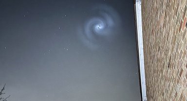 İngiltere'de gökyüzünde görülen 'spiralin' nedeni ortaya çıktı