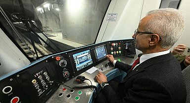İstanbul - Bakan Uraloğlu: İstanbul Havalimanı - Arnavutköy metro hattı 1 yılda 4,2 milyon yolcu taşıdı