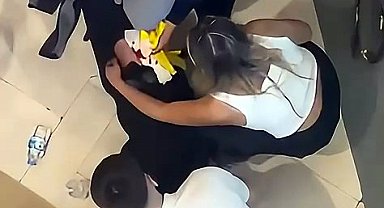 İstanbul - Esenyurt'ta bıçaklı kavgada 1 kişi yaralandı