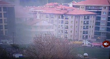 İstanbul- Silivri'de site otoparkında çıkan yangın söndürüldü