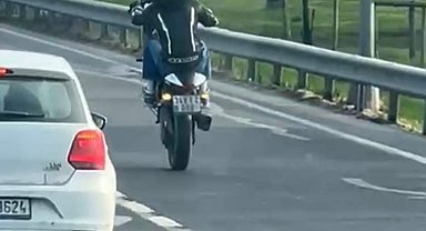 İstanbul - Şişli'de trafiği tehlikeye düşüren motosiklet sürücüsüne idari para cezası