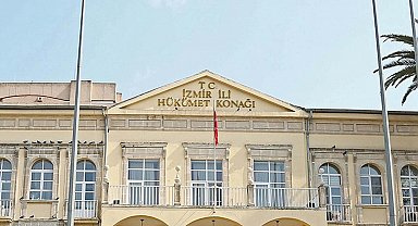 İzmir'de toplantı ve gösteri yasağı 4 gün uzatıldı