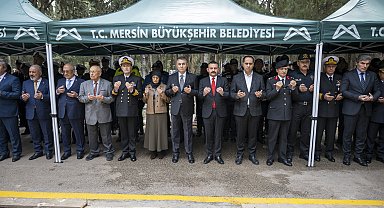 Mersin Şehitliği'nde hüzünlü bayram ziyareti