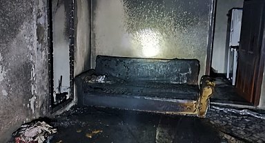 Misafirliğe gittiği evde çıkan yangın sırasında kalp krizinden öldü